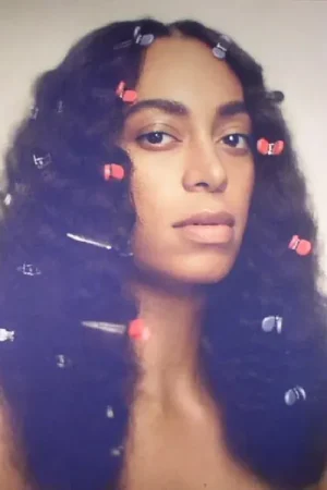 Best-seller | SOLANGE - A SEAT AT THE TABLE