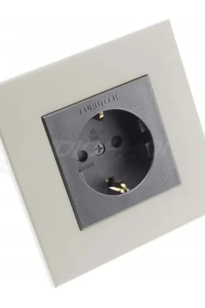 Plus que quelques unités - FURUTECH FP-SWS (G) Prise Secteur Murale Schuko Type F Plaqué Or