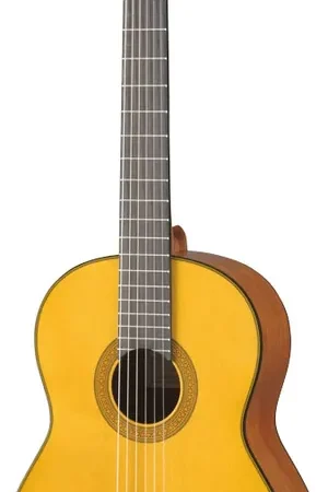 Yamaha CG142S Naturel | Disponible à la commande